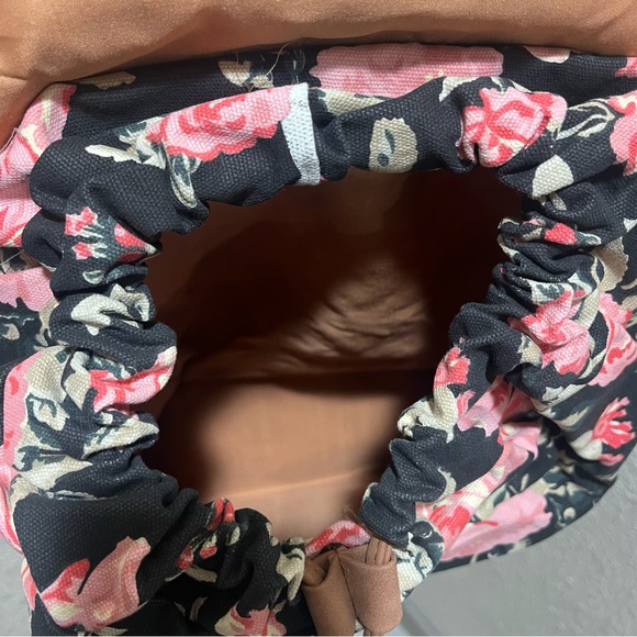 Gina Concepts floral backpack - Picture 4 of 5